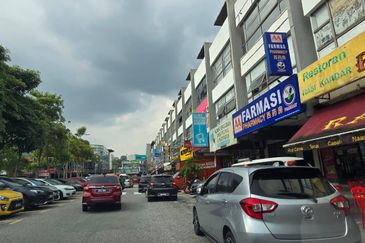 The Trillium @Lake Fields