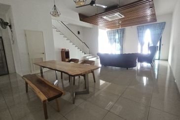 Cradleton @ Eco Majestic