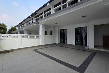 Cradleton @ Eco Majestic