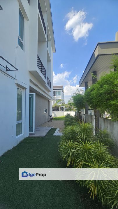 Corner house ready to move in, Selangor, Semenyih