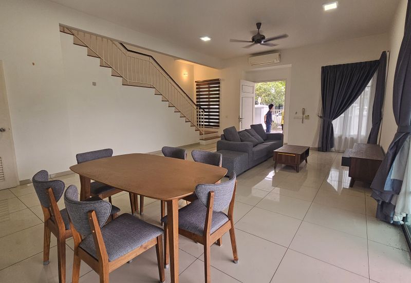 Cradleton @ Eco Majestic