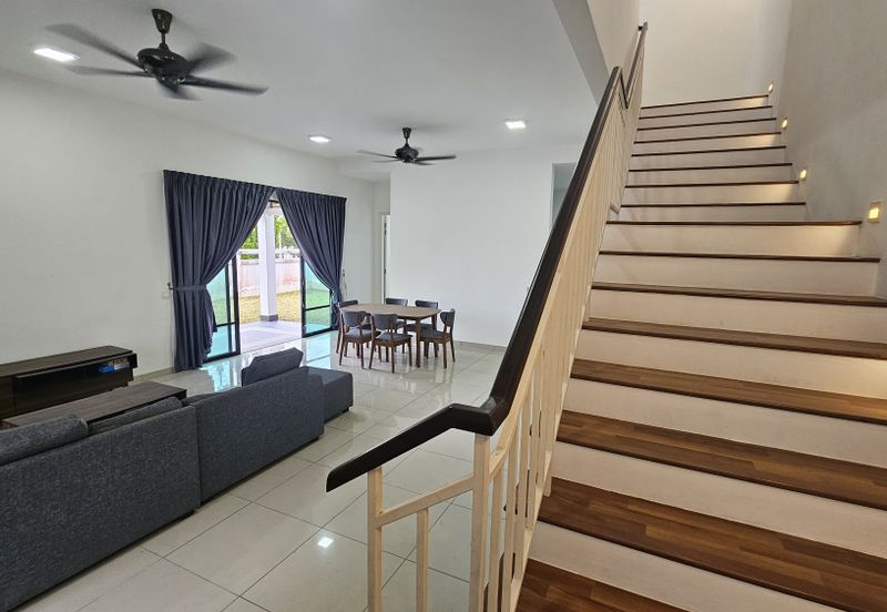 Cradleton @ Eco Majestic