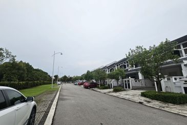 Cradleton @ Eco Majestic