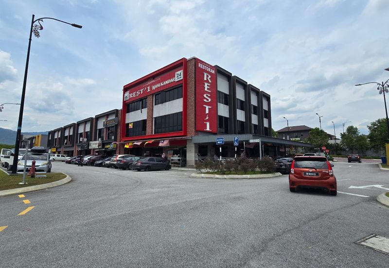 Baris Place @ Setia Mayuri