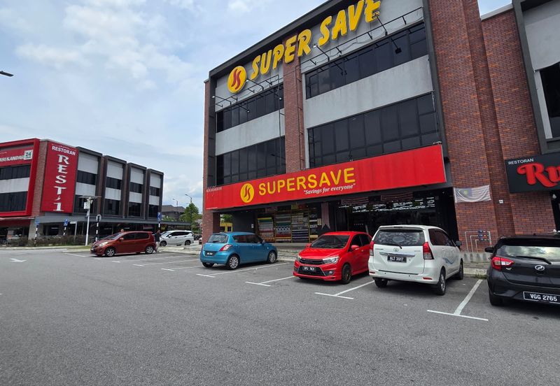 Baris Place @ Setia Mayuri