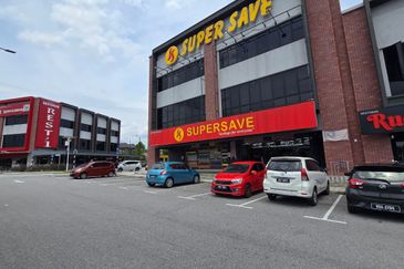 Baris Place @ Setia Mayuri