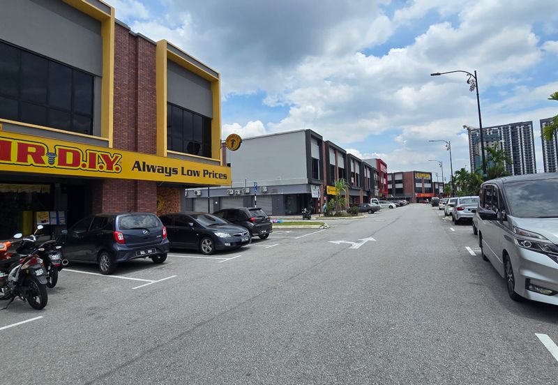 Baris Place @ Setia Mayuri