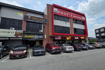 Baris Place @ Setia Mayuri