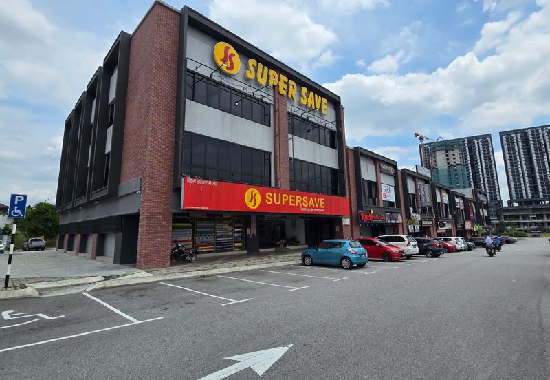 Baris Place @ Setia Mayuri