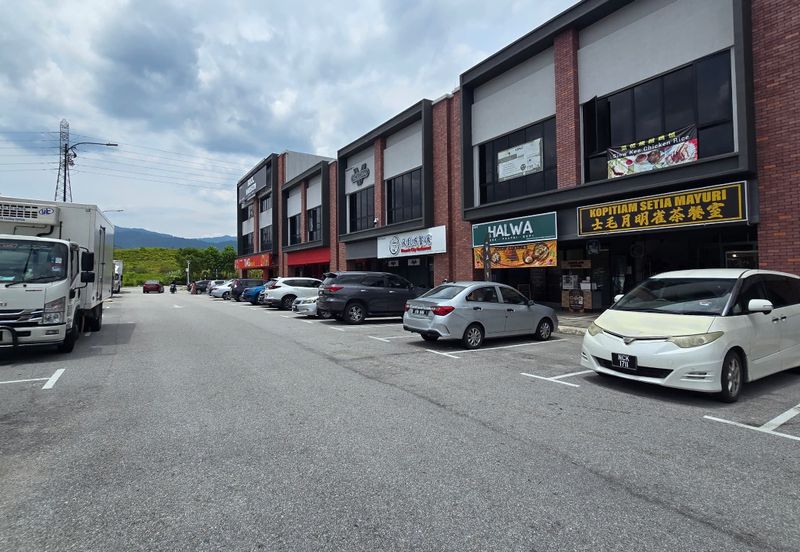 Baris Place @ Setia Mayuri