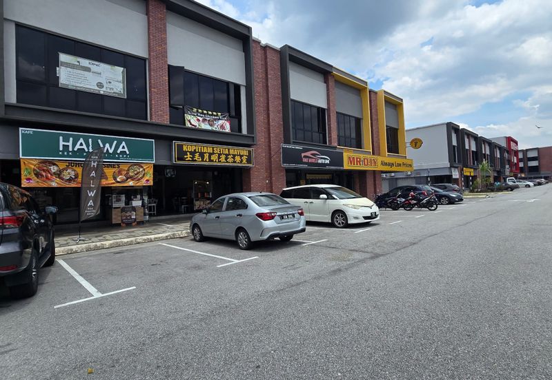 Baris Place @ Setia Mayuri