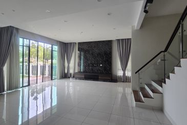 Tenderfields @ Eco Majestic