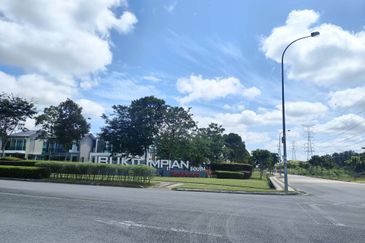 Bukit Impian, Taman Impian Emas