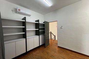 Taman Austin Heights