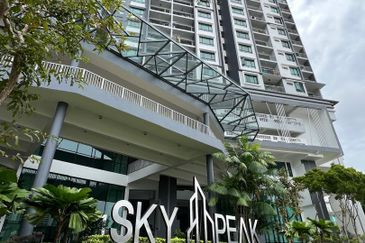 Sky Peak Residences