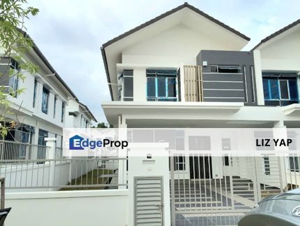 Double storey link house in Horizon Hills, Johor, 