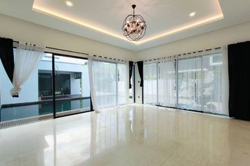 Noble Park @ East Ledang