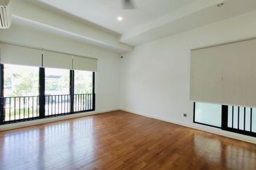 Noble Park @ East Ledang