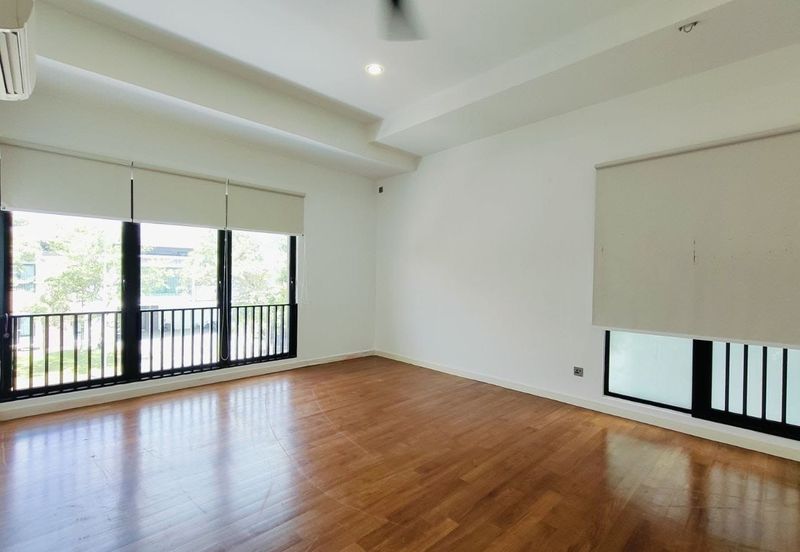 Noble Park @ East Ledang