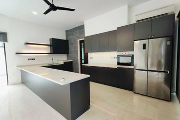 Noble Park @ East Ledang