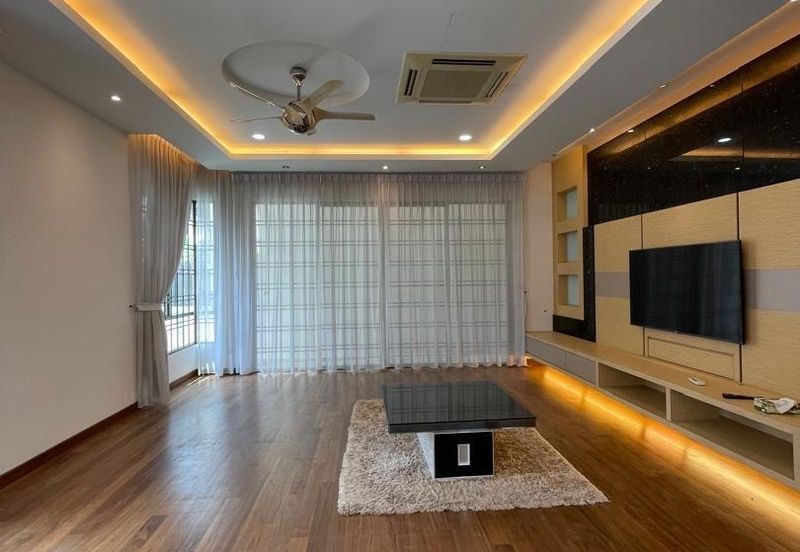 Taman Austin Heights