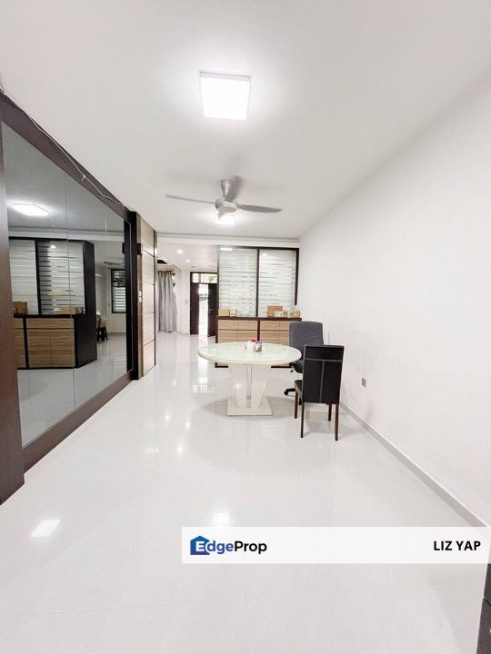 1.5 Storey Jalan Sutera Biru Taman Sutera Taman Perling, Johor, Johor Bahru