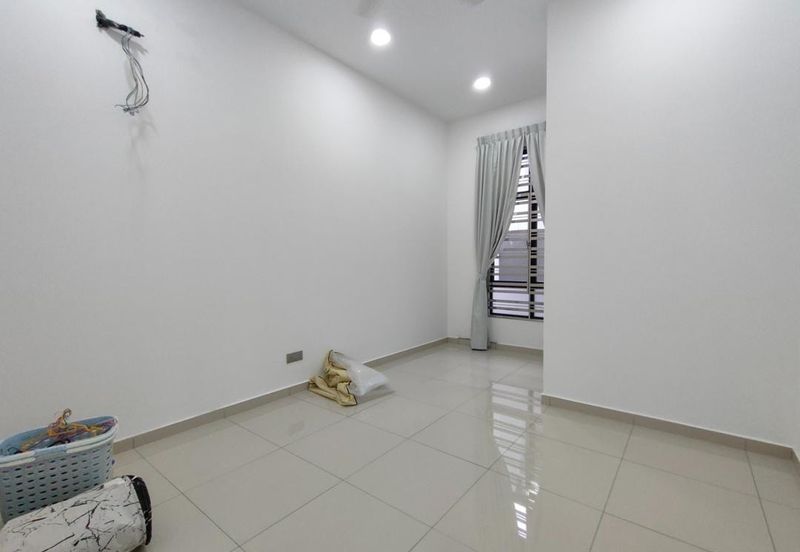 Plenitube Harp @ Taman Desa Tebrau