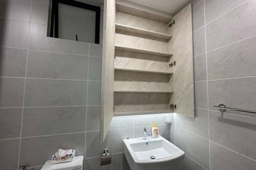 Twin Tower Residence