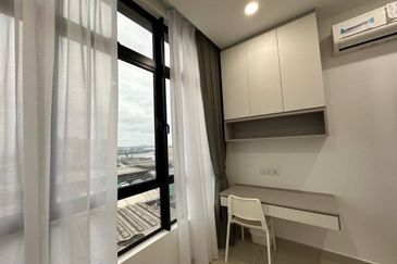 Twin Tower Residence