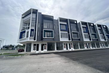 Taman Austin Perdana