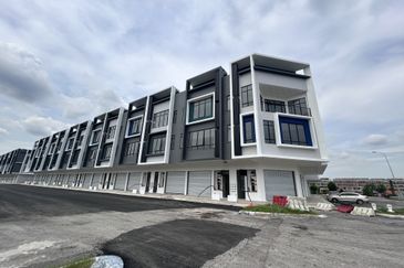 Taman Austin Perdana