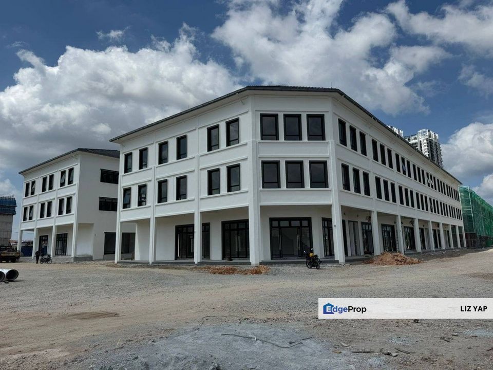 ROI 5% Eco Botanic Eco Boulevard 2 Three Storey Shoplot , Johor, 