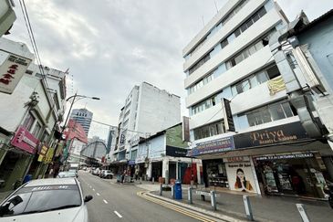 Jalan Trus, Bandar Johor Bahru