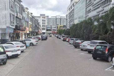 Taman Austin Heights