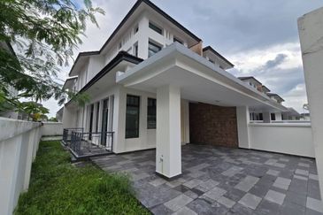 Featherstone @Eco Botanic