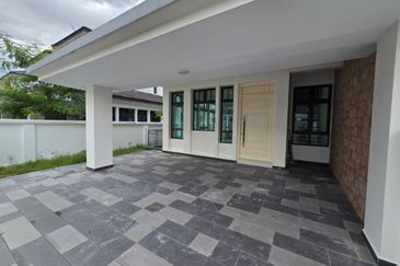 Featherstone @Eco Botanic