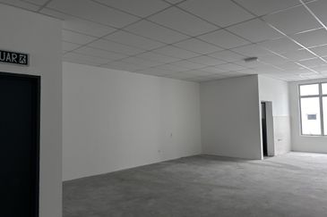 Crest @ Austin Emerald 1