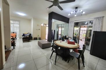 Austin Residence @Taman Mount Austin