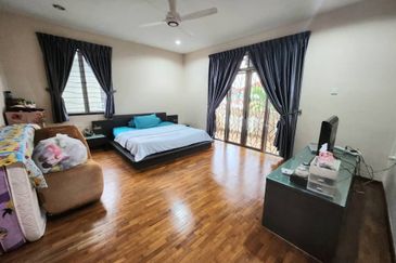 Austin Residence @Taman Mount Austin