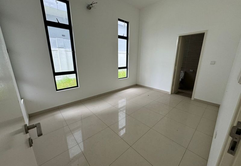 Plenitube Harp @ Taman Desa Tebrau