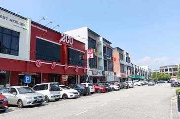 68 Avenue @ Gelang Patah