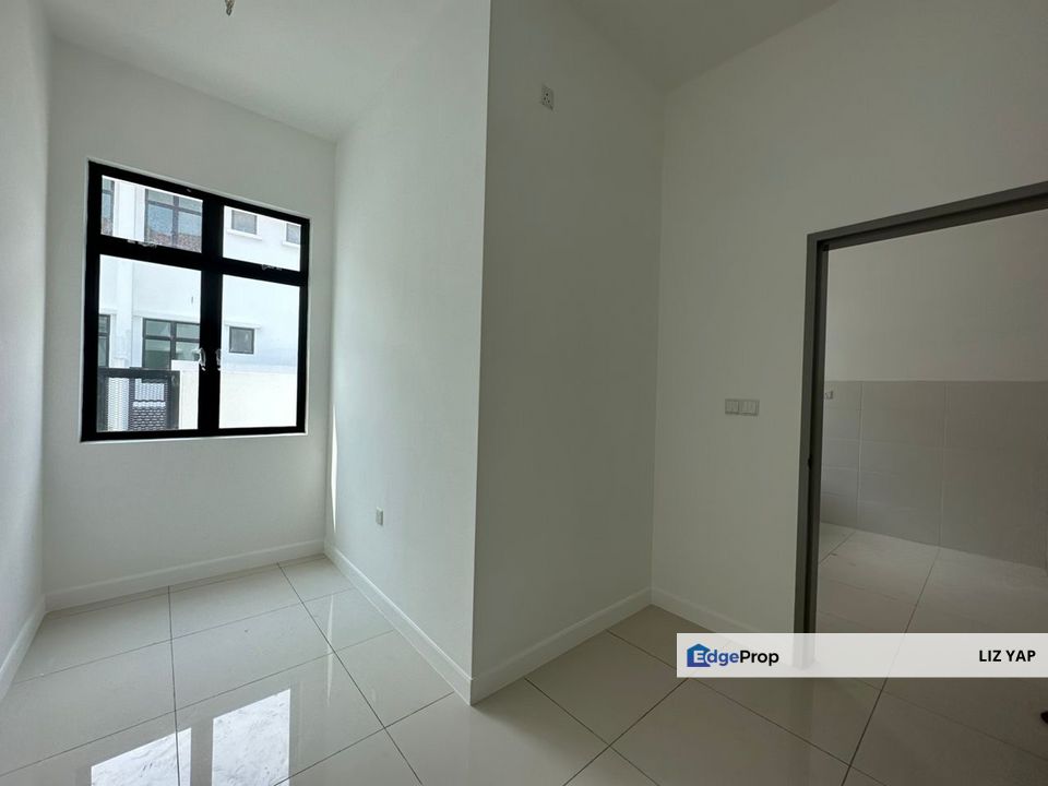Double storey terrace house in Taman Dato Onn Perjiranan 8, Johor, Pasir Gudang