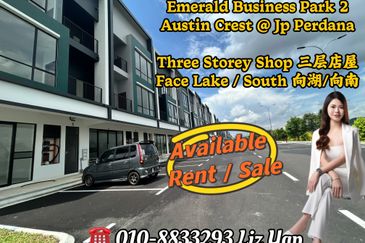 Crest @ Austin Emerald 1