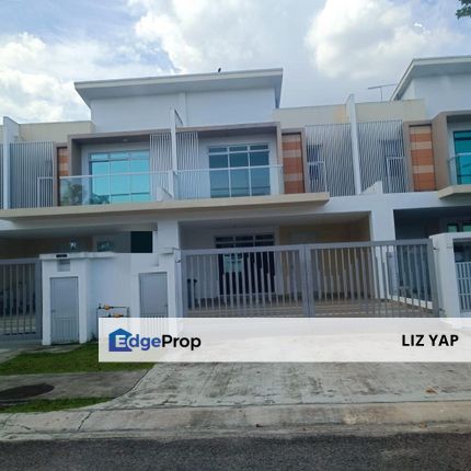 Double storey terrace house in Aspira Lakehomes , Johor, Gelang Patah