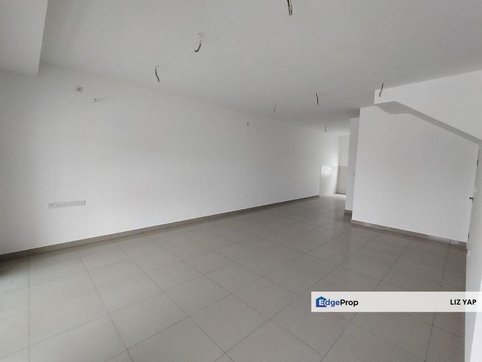 Double storey terrace house in Aspira Lakehomes , Johor, Gelang Patah