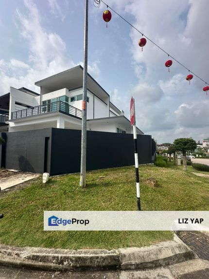 Double Storey Cluster House in Kiara 2 Austin Heights, Johor, Johor Bahru
