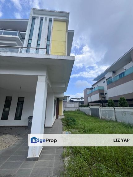 Semi-d house in Taman Desa Tebrau Precinct 12, Johor, Johor Bahru
