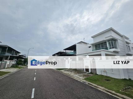 Double Storey Cluster House in Kempas Oleander Residence Kempas Utama, Johor, Johor Bahru