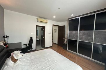 The Straits View Residences