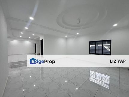 Double storey bungalow house in Taman Anggerik, Johor, Johor Bahru
